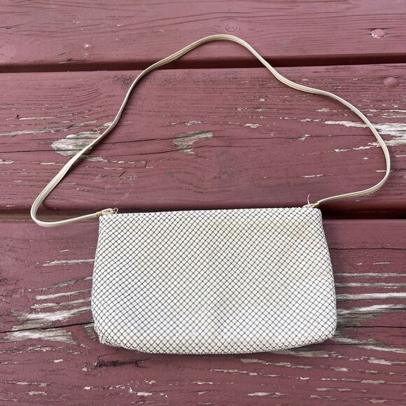Whiting & Davis Women's Vintage Silver Mesh Small Crossbody Evening Handbag - Picture 1 of 10